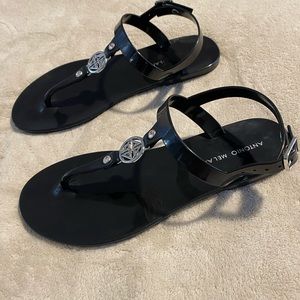 Antonio Melani travel sandals